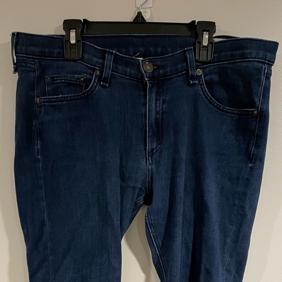 Rag & Bone Cropped jeans that are super soft. They are a true size 31! - Picture 4 of 5